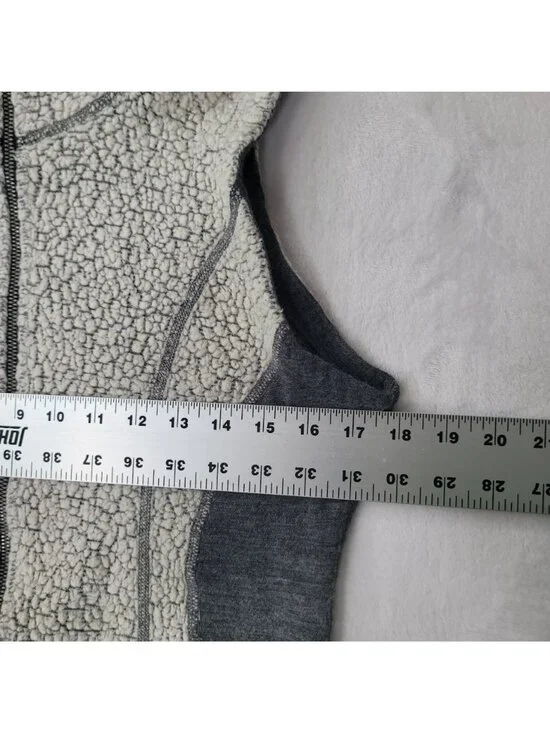 Kuhl Women's Gray Sherpa Fleece Zip-Up Vest Size S - Picture 11 of 12